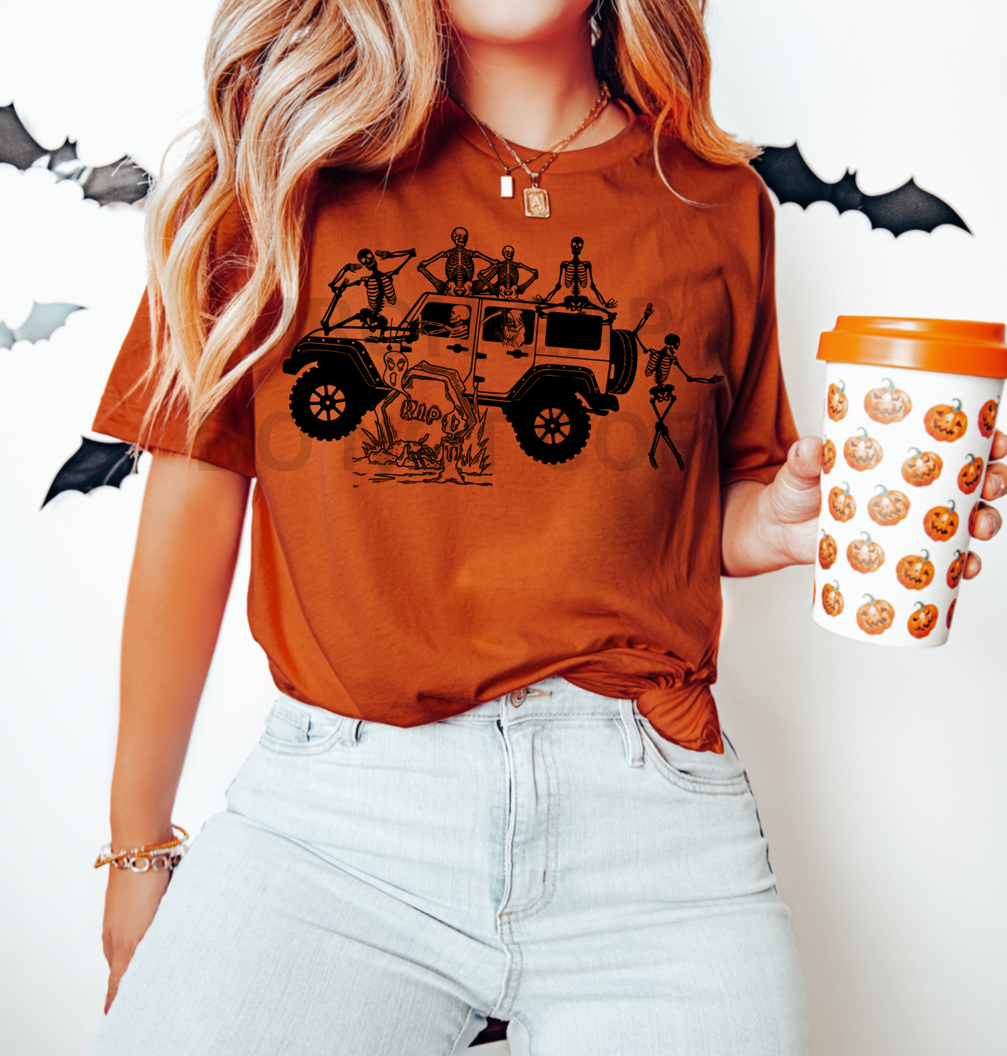Skelly Tee